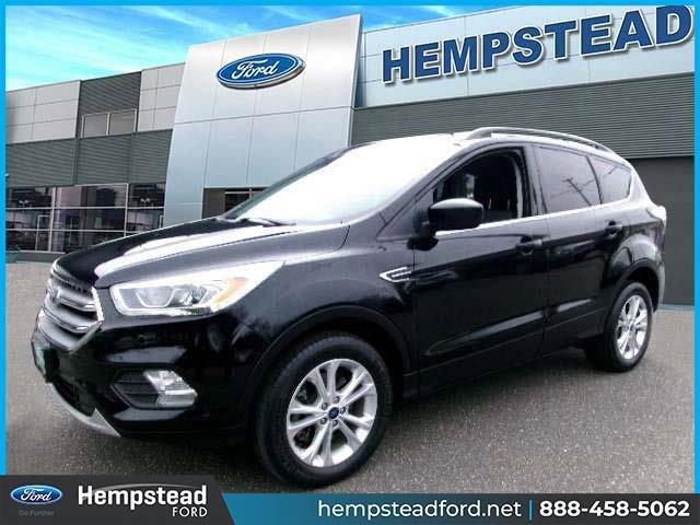 Certified 2017 Ford Escape SE w/ Equipment Group 201A