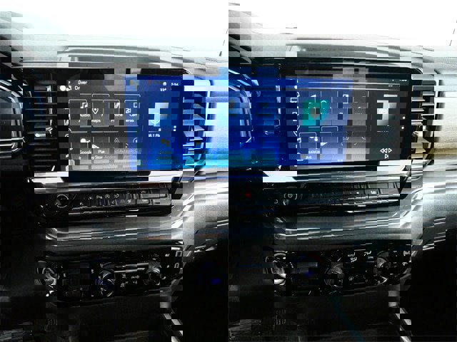 Used 2023 Chevrolet Silverado 1500 High Country w/ Technology Package image 20