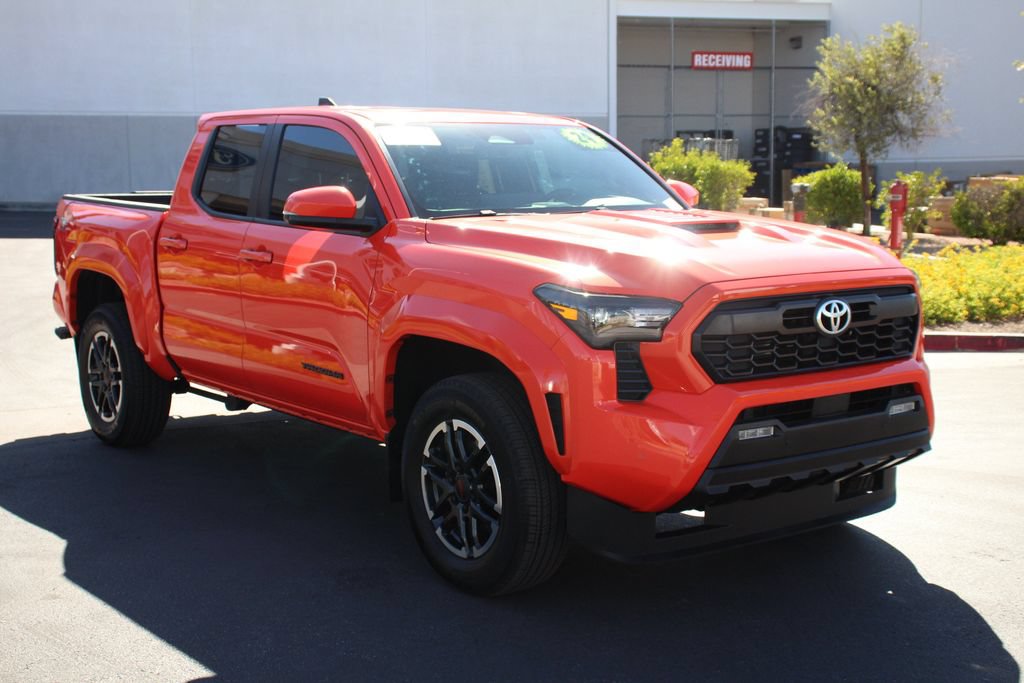 Used 2024 Toyota Tacoma TRD Sport w/ TRD Sport Upgrade Package AWD/4WD image 11