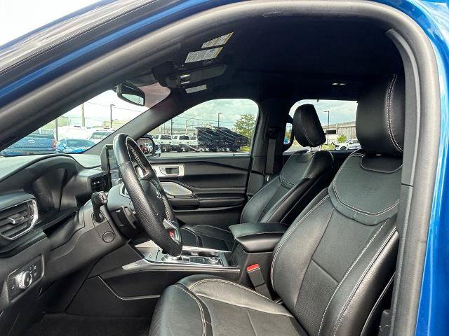 Certified 2020 Ford Explorer ST w/ Premium Technology Package AWD/4WD image 12