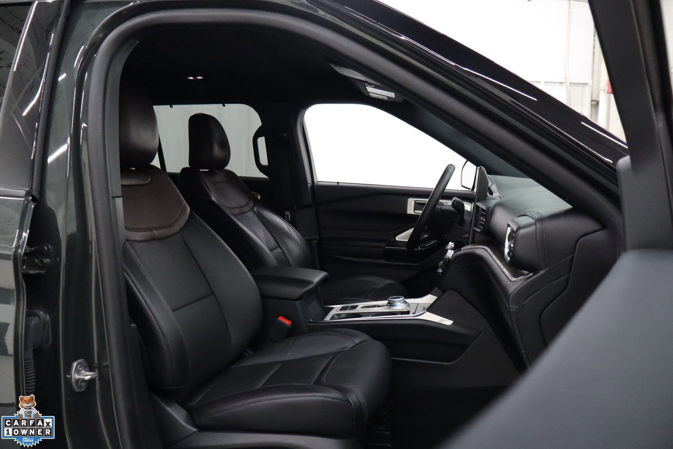 Certified 2023 Ford Explorer Platinum w/ Technology Package image 33