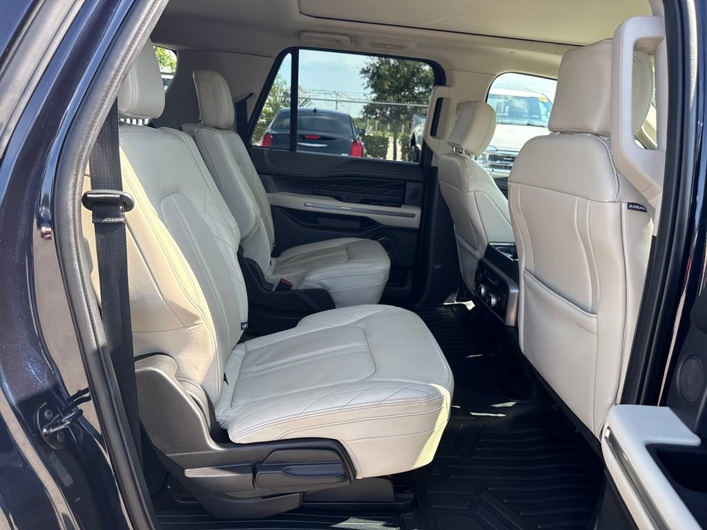 Certified 2021 Ford Expedition Max Platinum RWD image 29