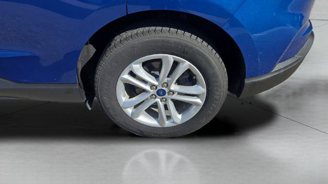Certified 2020 Ford Edge SEL w/ Cold Weather Package FWD image 33