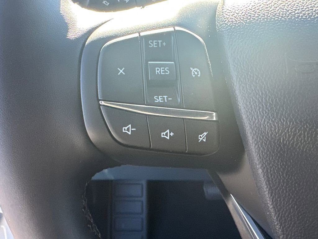 Certified 2025 Ford Maverick XLT w/ XLT Luxury Package FWD image 24