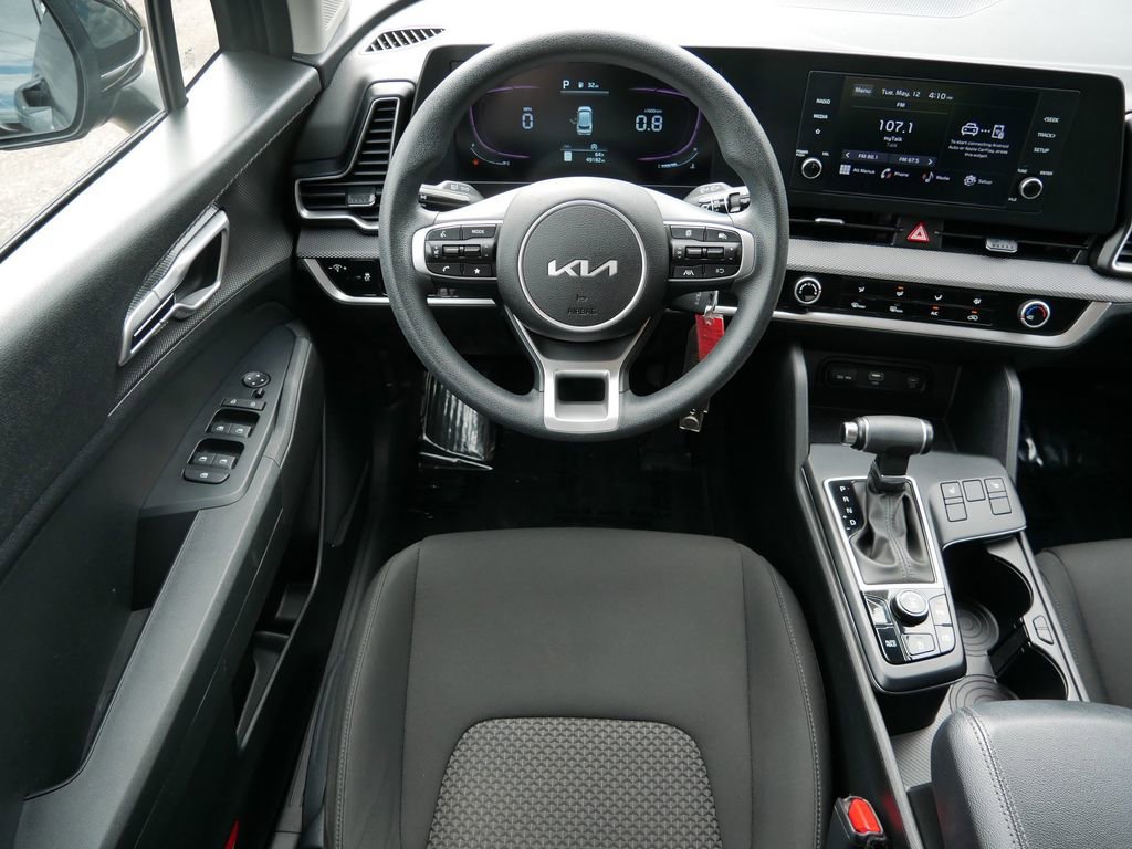 Used 2023 Kia Sportage LX AWD/4WD image 12