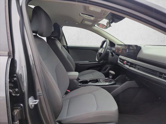 Used 2025 Kia K4 FWD image 22