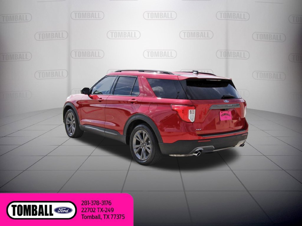 Certified 2021 Ford Explorer XLT w/ Equipment Group 202A RWD image 5