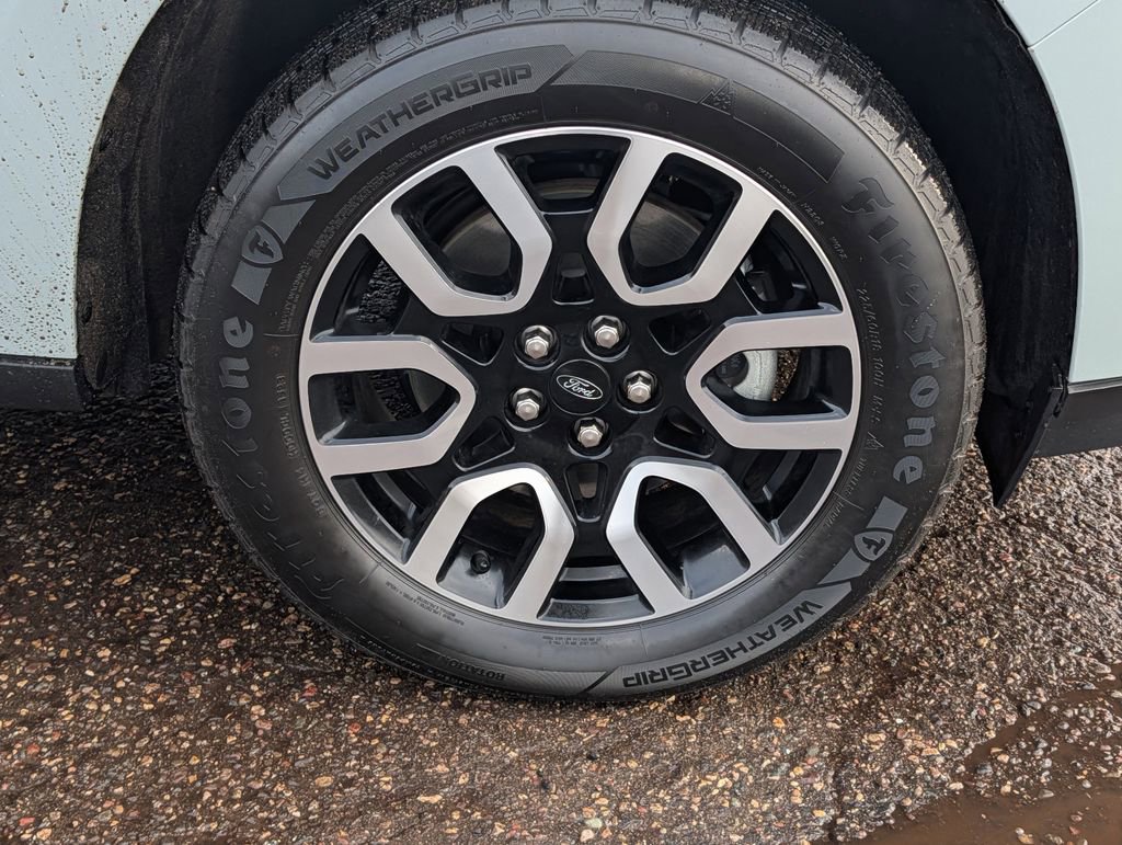 Certified 2023 Ford Maverick Lariat w/ Lariat Luxury Package image 7