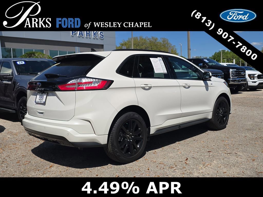 Certified 2024 Ford Edge ST-Line image 3