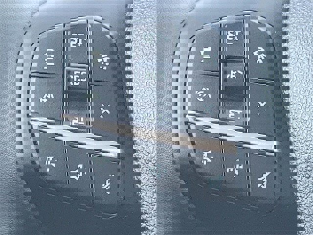 Certified 2025 Ford Maverick Tremor image 32