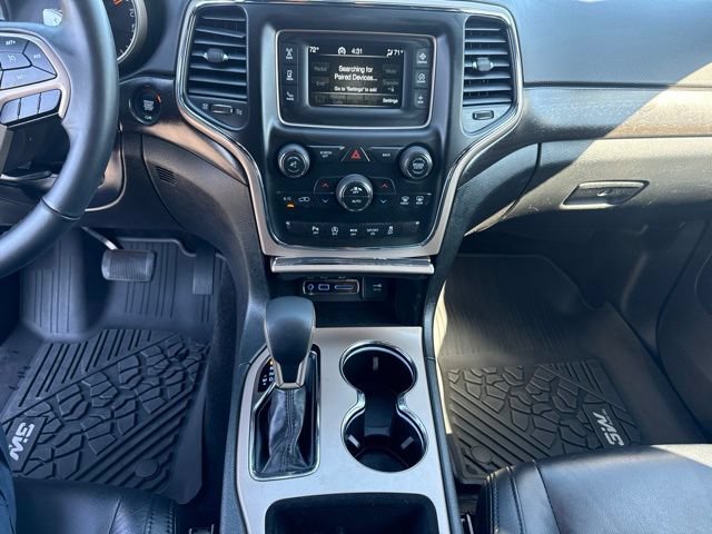 Used 2017 Jeep Grand Cherokee Laredo AWD/4WD image 31