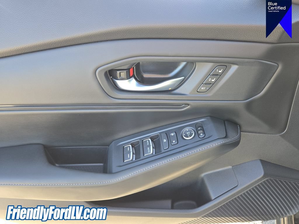 Used 2025 Honda Accord Sport image 21