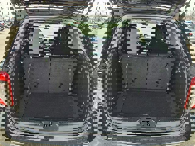 Certified 2023 Ford Explorer XLT w/ Equipment Group 202A image 29