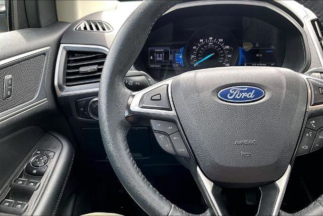 Certified 2024 Ford Edge SEL w/ Convenience Package AWD/4WD image 17