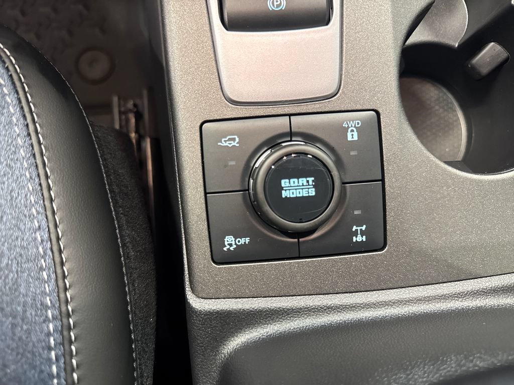 Certified 2026 Ford Bronco Sport Outer Banks w/ Sasquatch Outer Banks Package AWD/4WD image 41