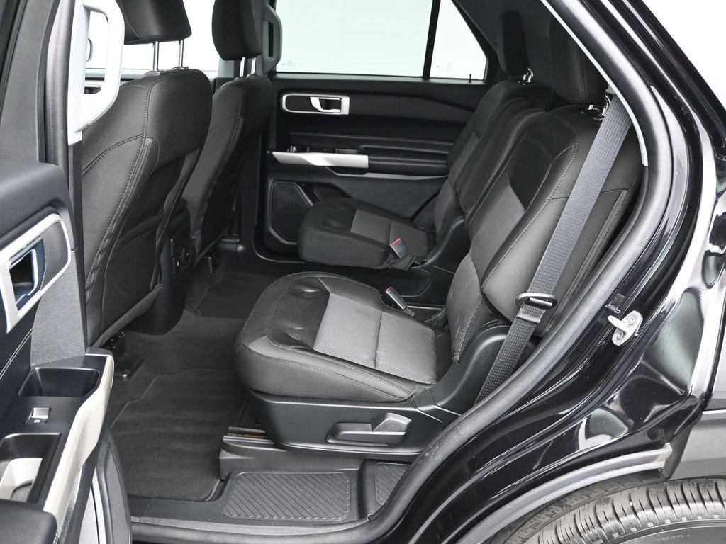 Certified 2022 Ford Explorer XLT image 46