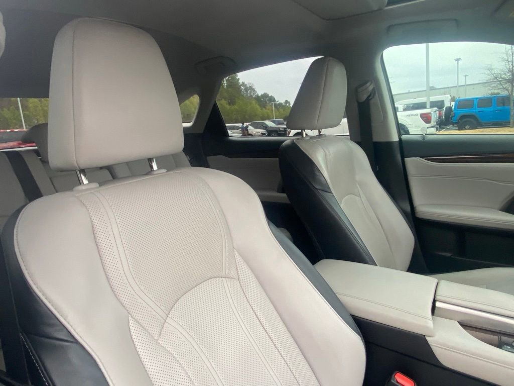 Used 2019 Lexus RX 350 FWD w/ Navigation Package image 29