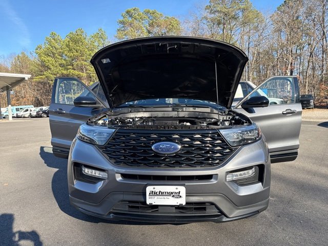Certified 2022 Ford Explorer ST-Line image 9