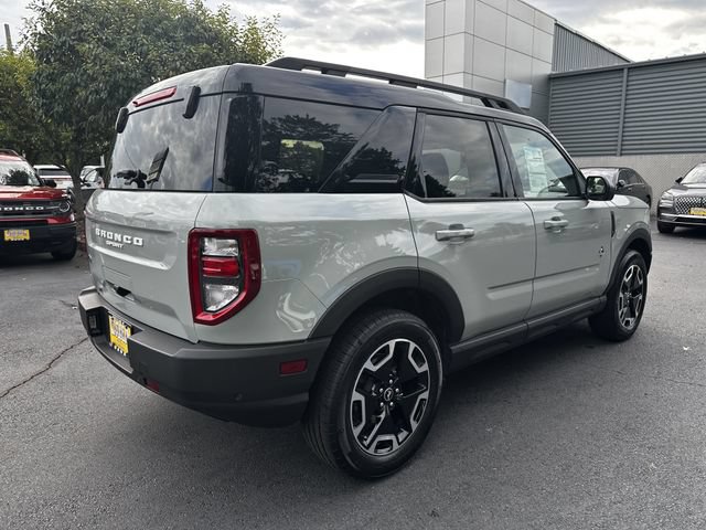 Certified 2024 Ford Bronco Sport Outer Banks w/ Tech Package AWD/4WD image 5