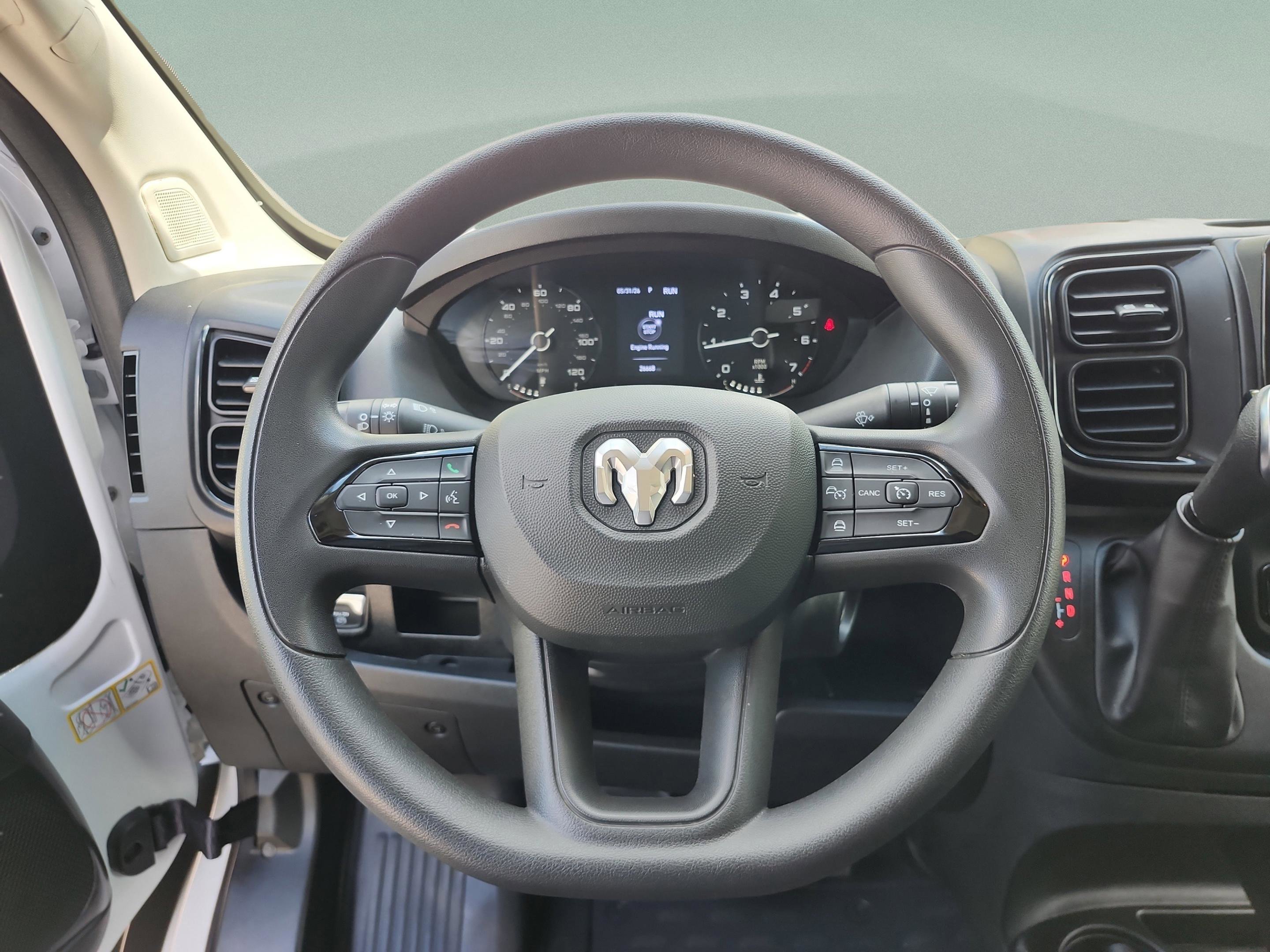 Used 2025 RAM ProMaster 2500 w/ Convenience Group FWD image 9