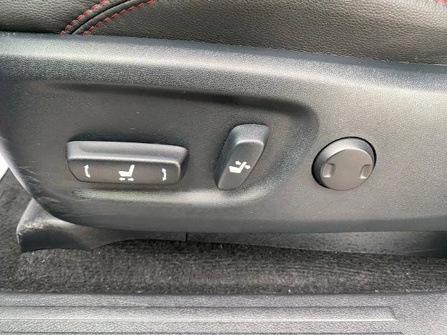 Used 2024 Toyota 4Runner TRD Off-Road Premium AWD/4WD image 14