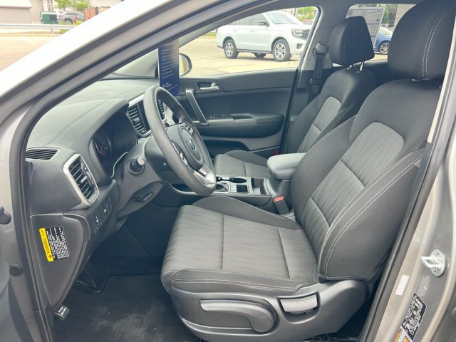Used 2020 Kia Sportage LX AWD/4WD image 14