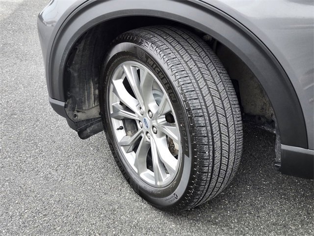 Certified 2022 Ford Explorer XLT w/ Equipment Group 202A image 35
