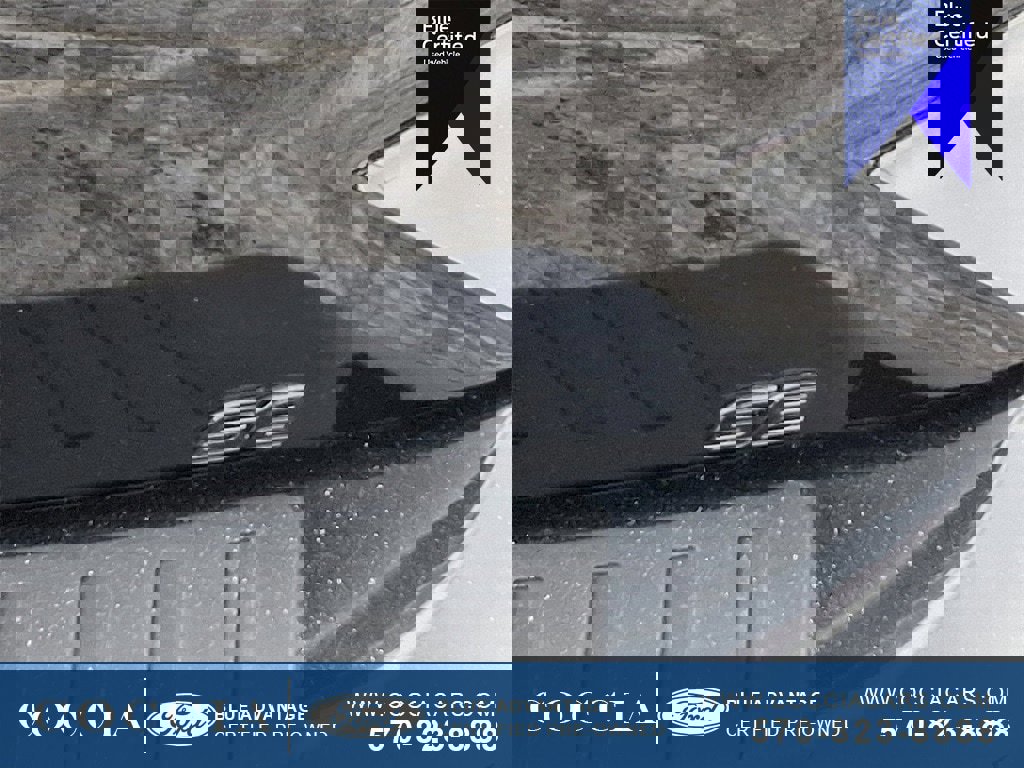 Used 2020 Toyota Corolla SE image 29