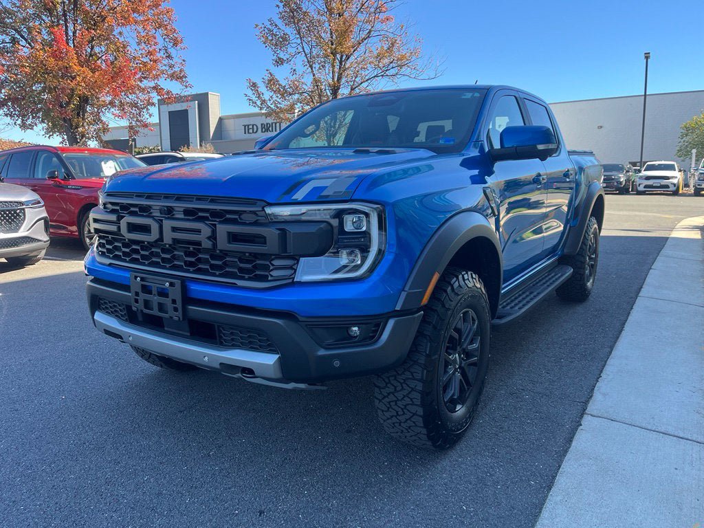 Certified 2025 Ford Ranger Raptor AWD/4WD image 3
