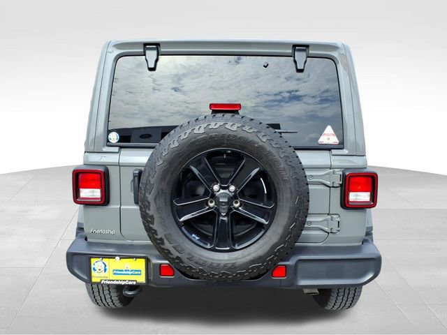 Used 2021 Jeep Wrangler Unlimited Sahara image 5