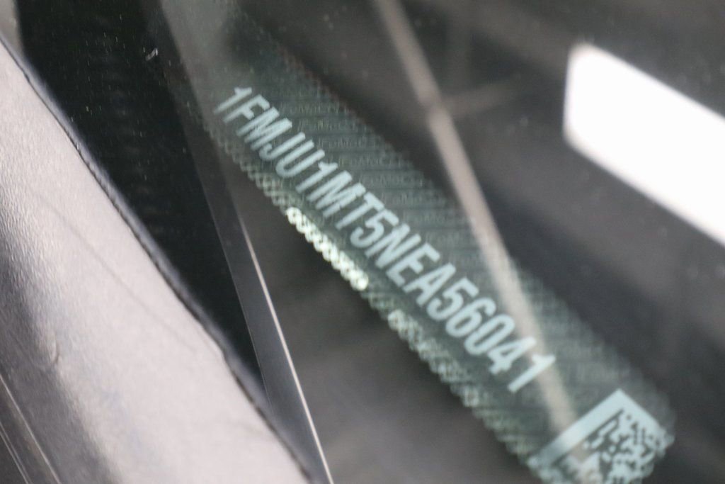 Certified 2022 Ford Expedition Platinum image 36