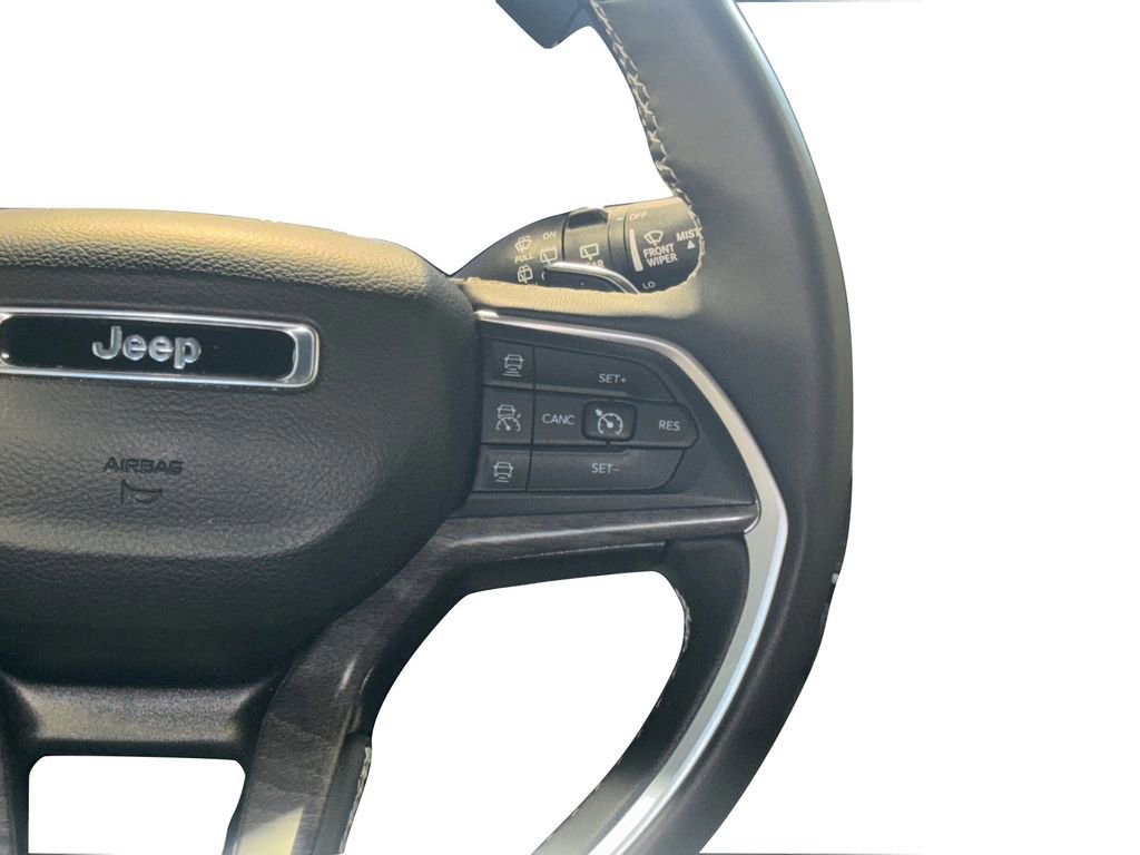 Used 2024 Jeep Grand Cherokee L Limited w/ Luxury Tech Group II image 31