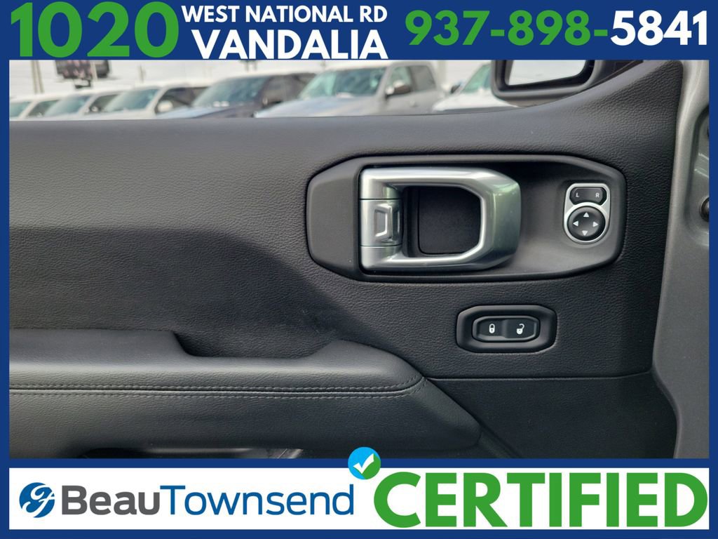 Used 2021 Jeep Wrangler Unlimited Sahara image 18