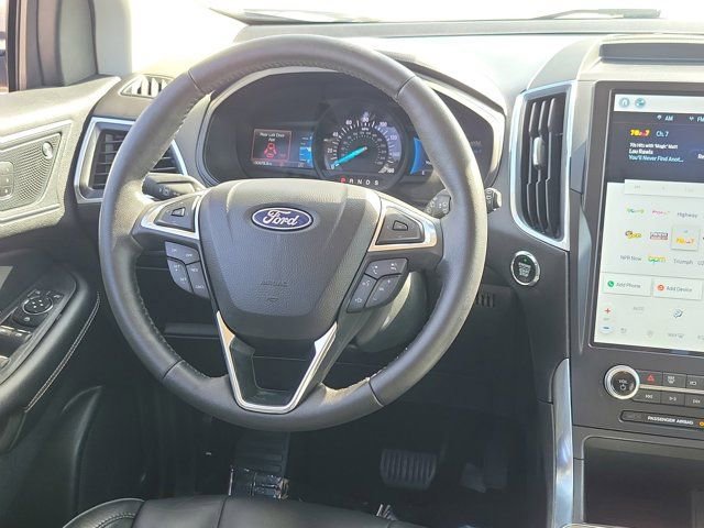 Certified 2022 Ford Edge Titanium AWD/4WD image 20