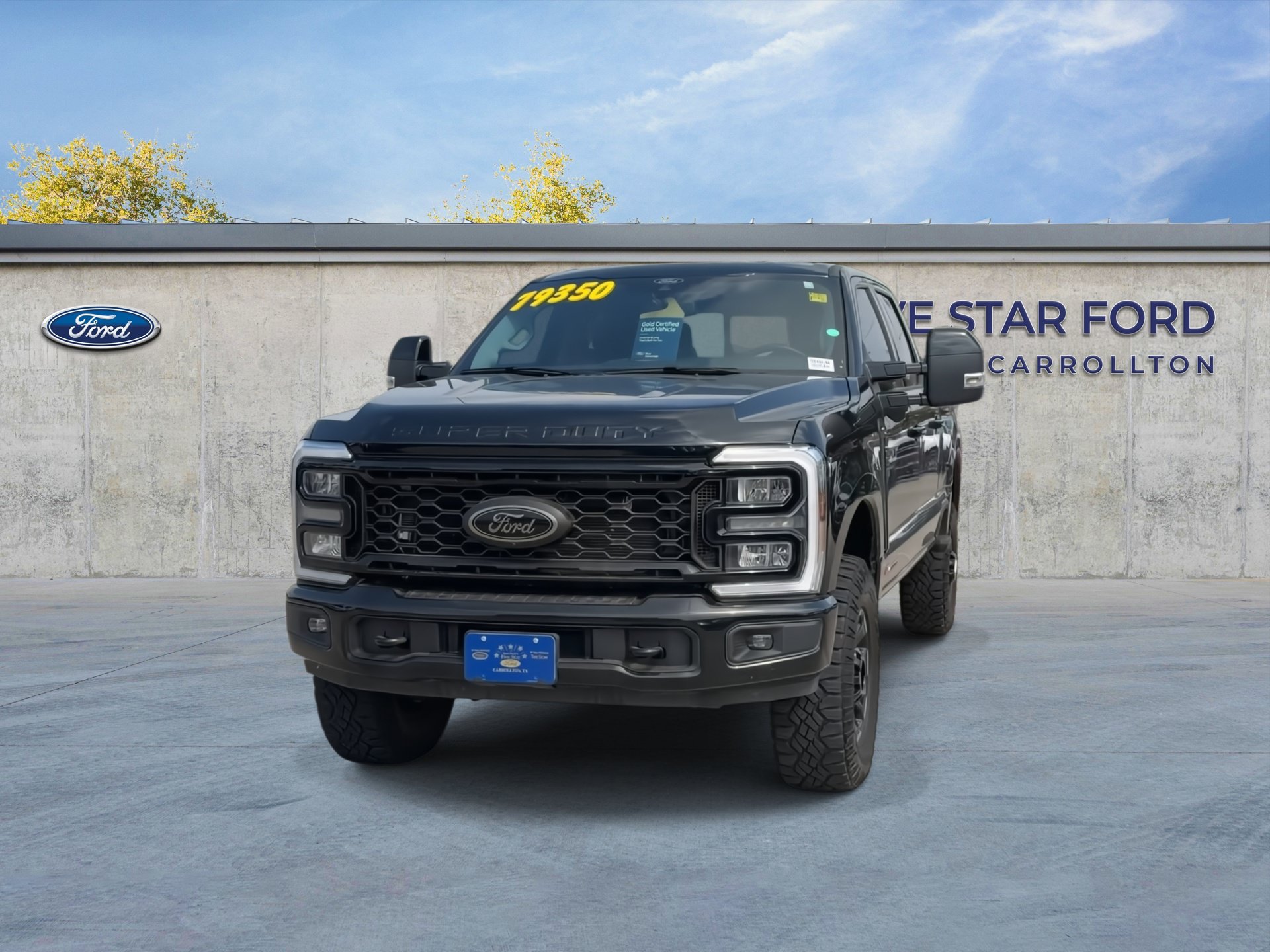 Certified 2025 Ford F250 Lariat w/ Tremor Off-Road Package AWD/4WD image 3