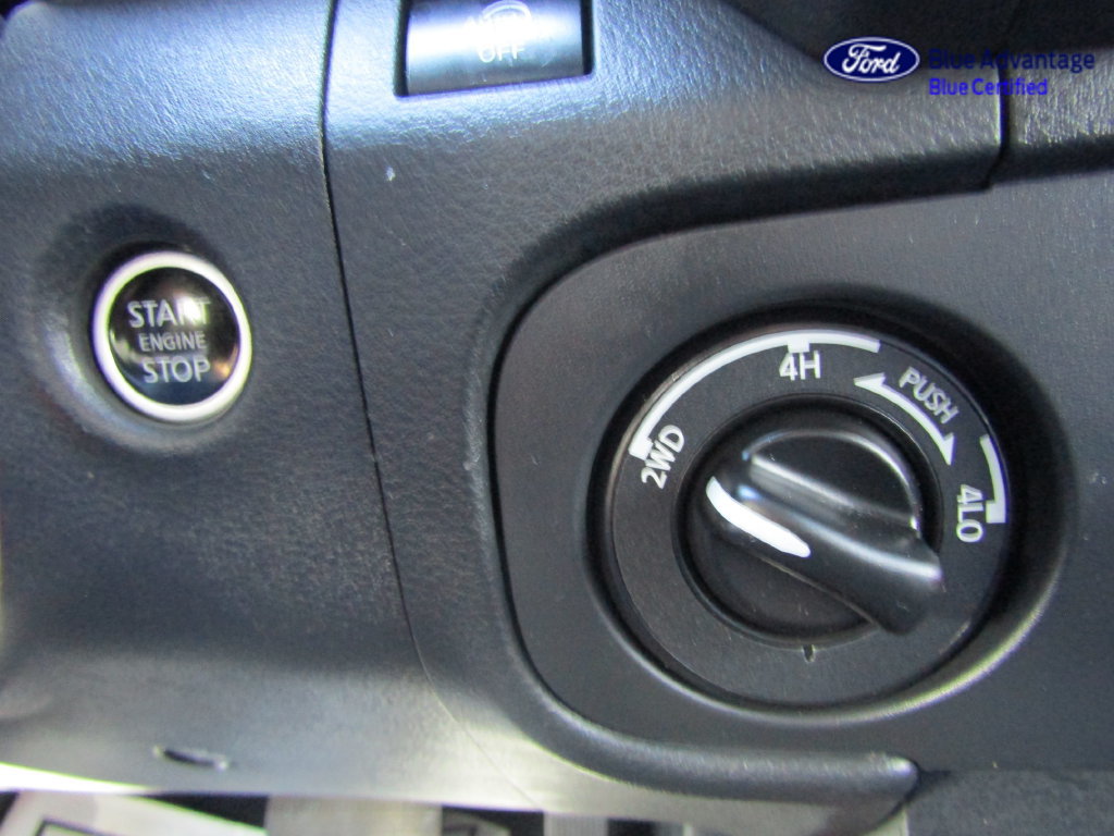 Used 2025 Nissan Frontier PRO-4X w/ Pro Premium Package AWD/4WD image 31