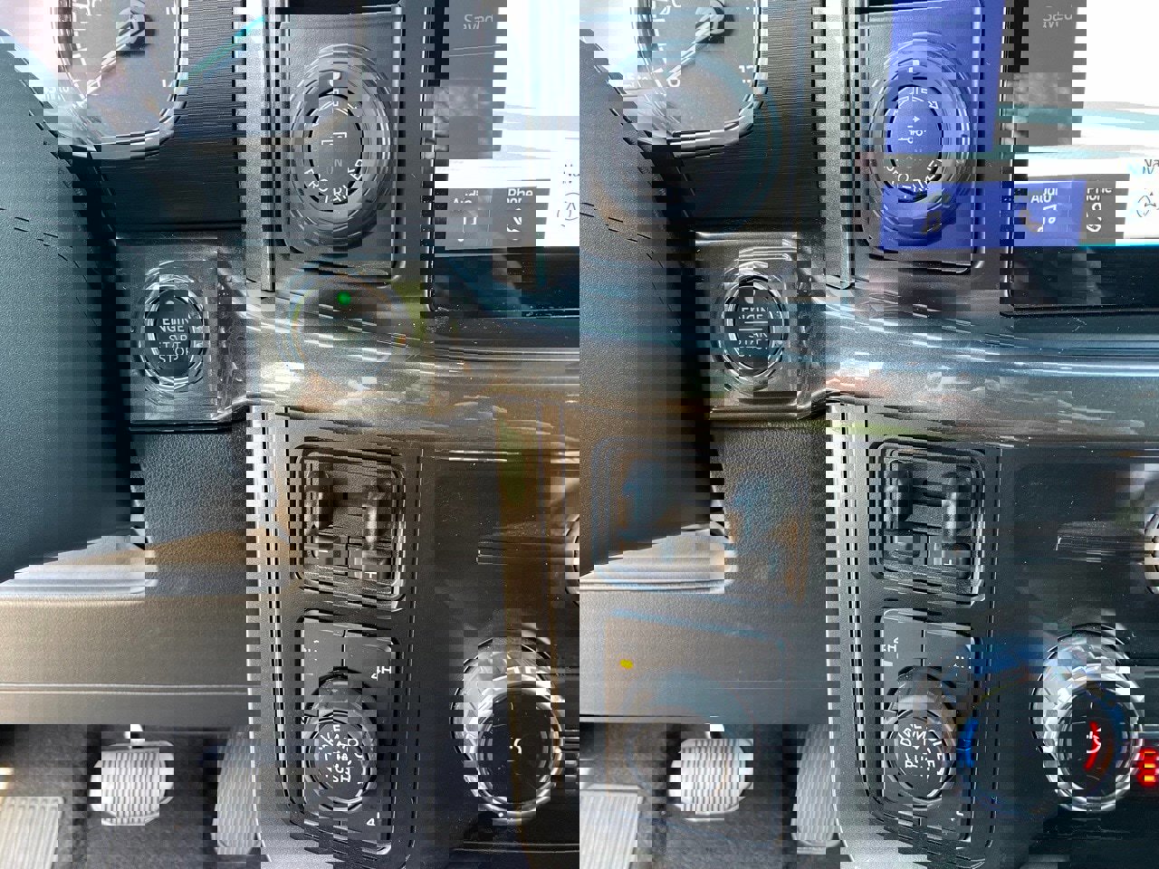 Certified 2023 Ford F150 XLT w/ Equipment Group 302A High image 31