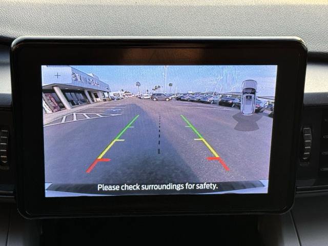 Certified 2022 Ford Explorer XLT image 28