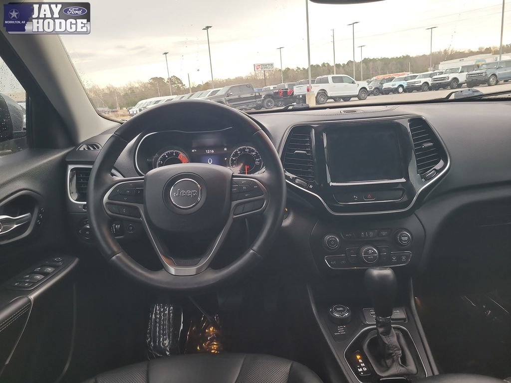 Used 2019 Jeep Cherokee Limited w/ Trailer Tow Group image 30