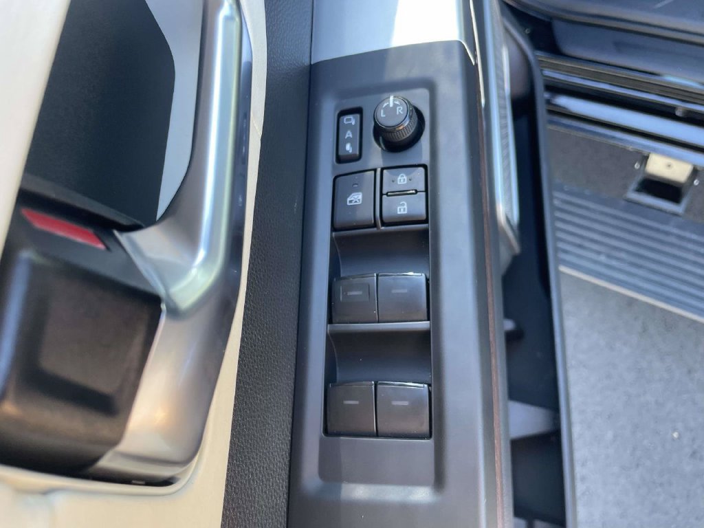 Used 2024 Toyota Sequoia Capstone AWD/4WD image 16