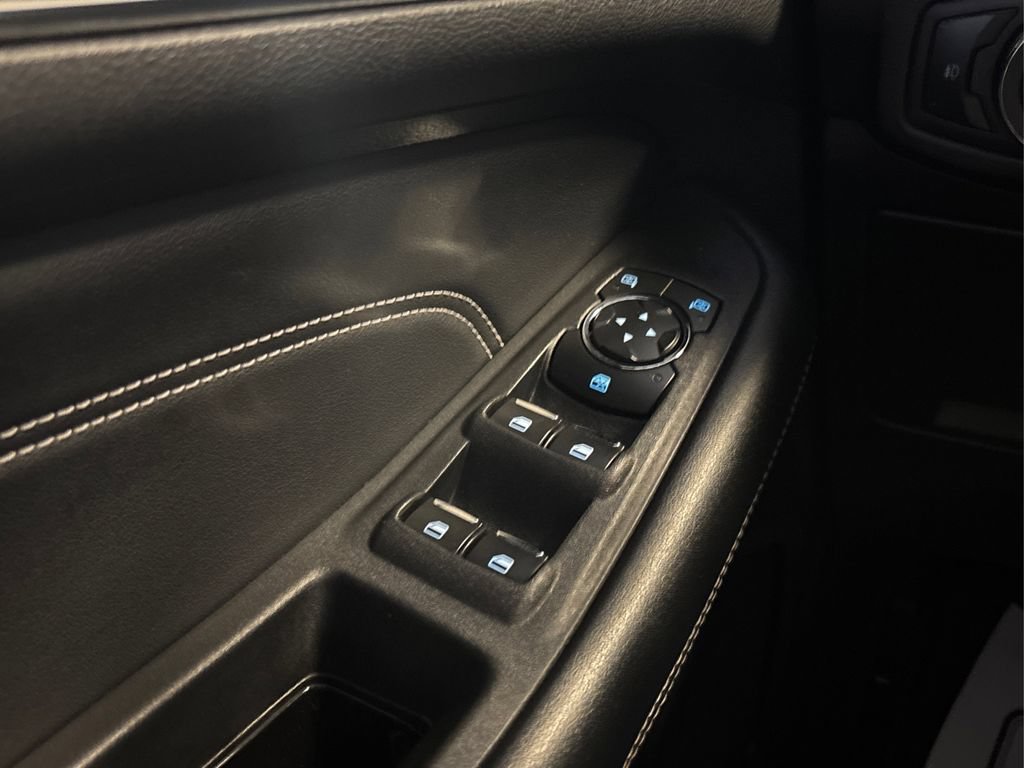Certified 2023 Ford Edge Titanium AWD/4WD image 35