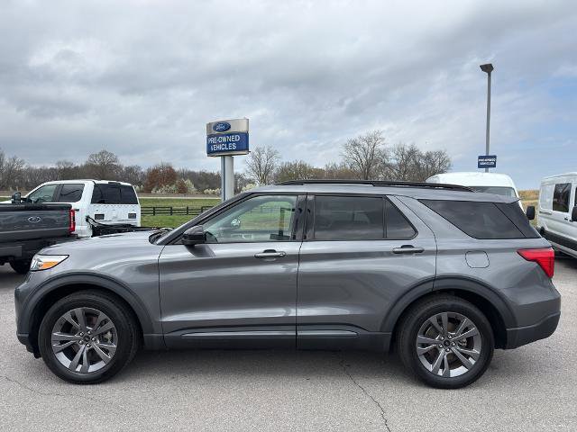 Certified 2022 Ford Explorer XLT w/ Equipment Group 202A image 6