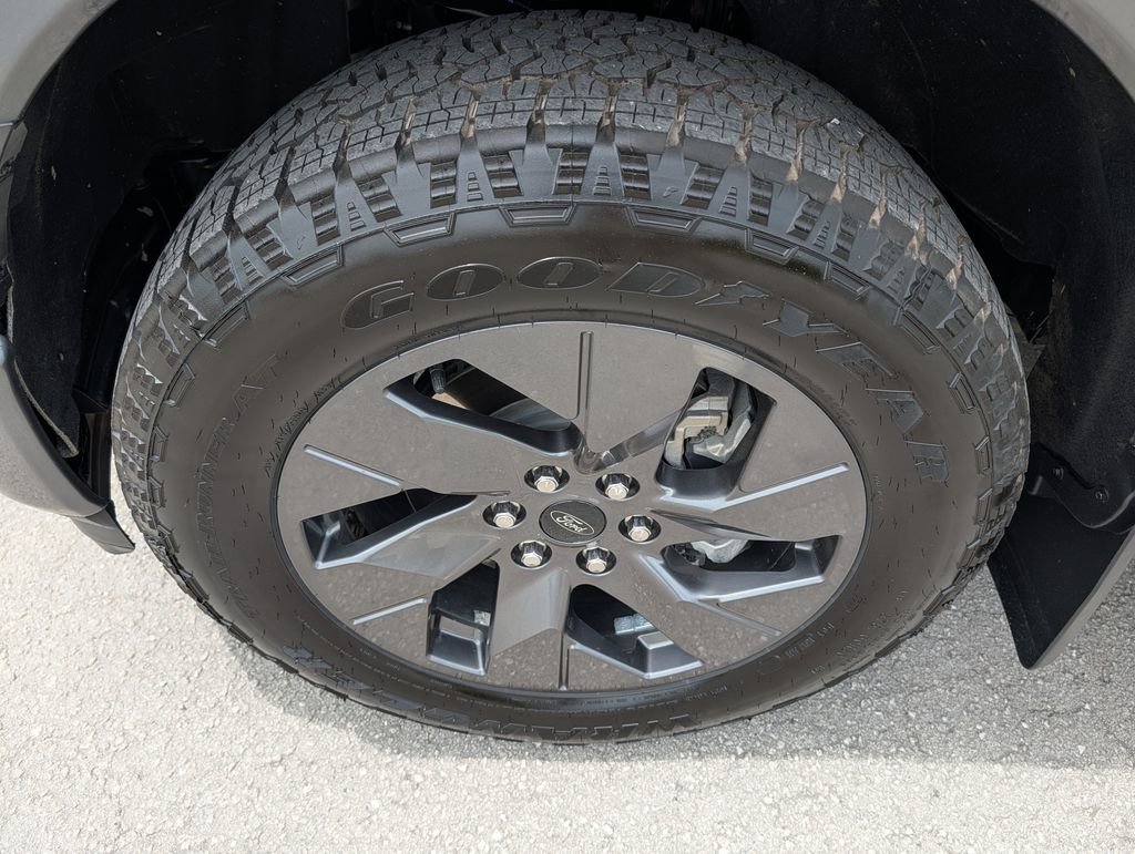 Certified 2023 Ford F150 Lightning Lariat w/ Tow Technology Package AWD/4WD image 34
