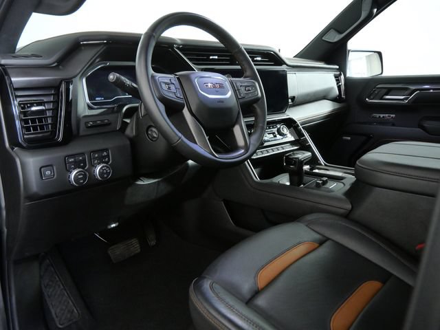 Used 2024 GMC Sierra 1500 AT4 w/ Technology Package AWD/4WD image 18