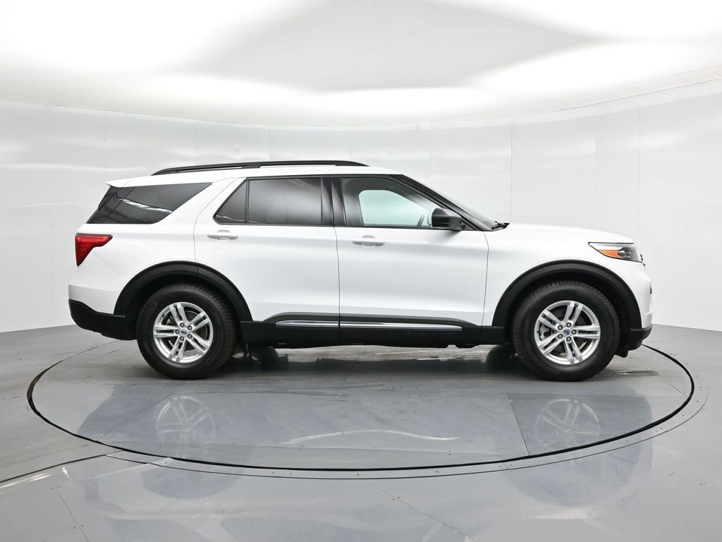 Certified 2021 Ford Explorer XLT image 29