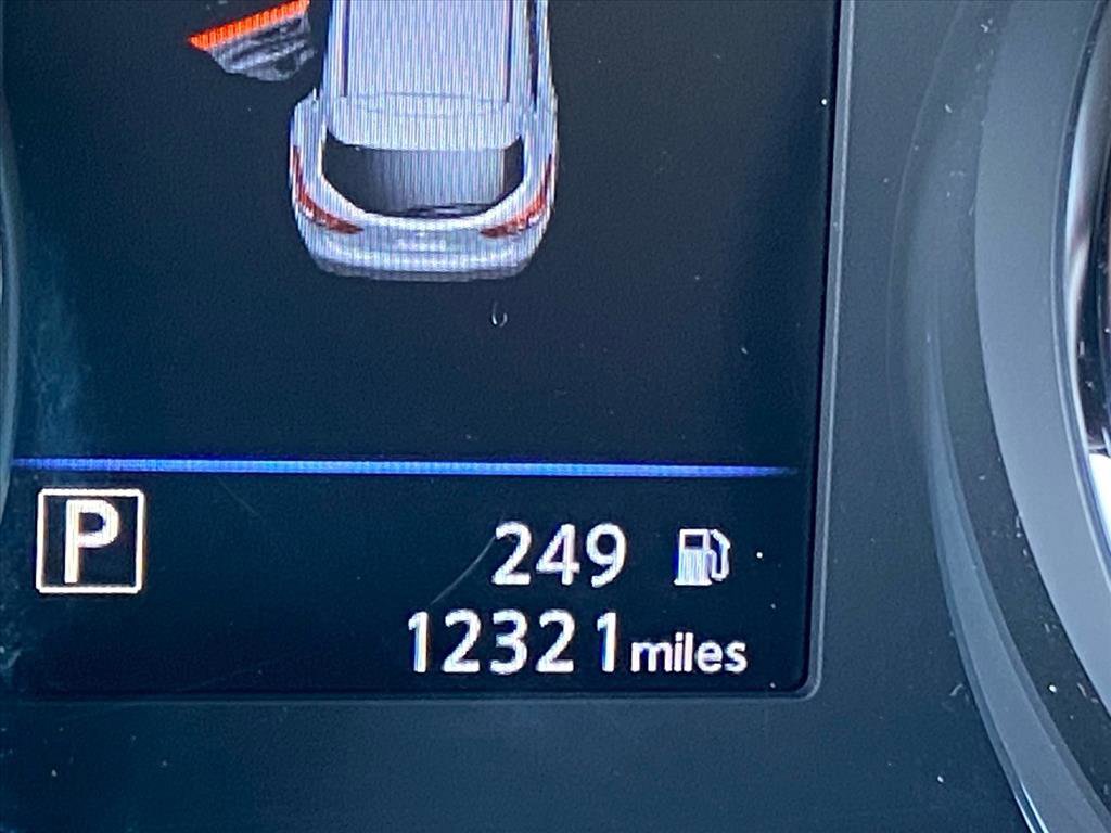 Used 2021 Nissan Rogue Sport SV image 14