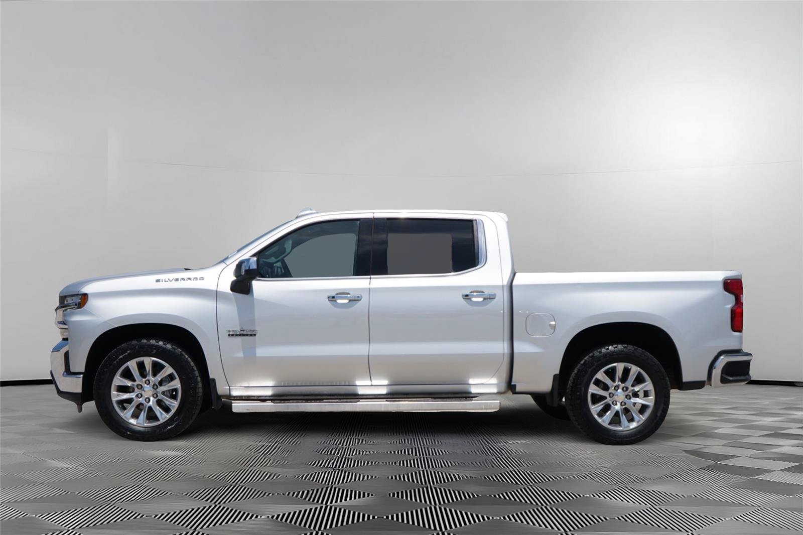 Used 2021 Chevrolet Silverado 1500 LTZ RWD image 7