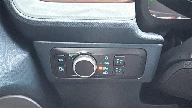 Certified 2022 Ford Maverick Lariat w/ Lariat Luxury Package image 17