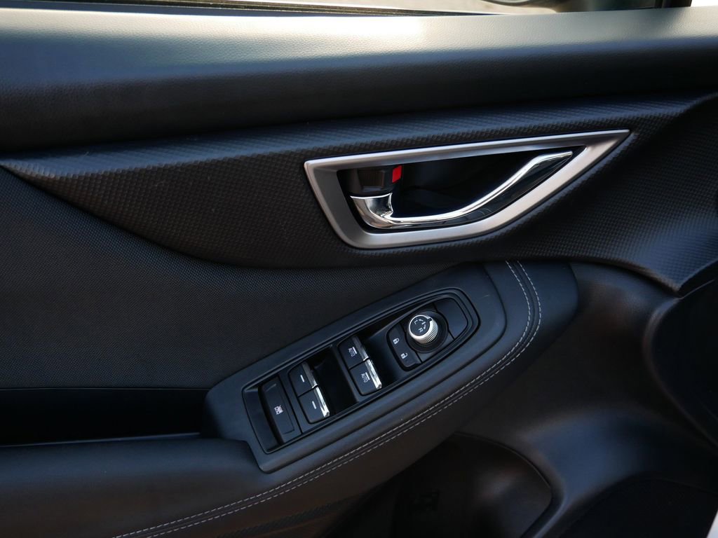 Used 2020 Subaru Forester Premium AWD/4WD image 16