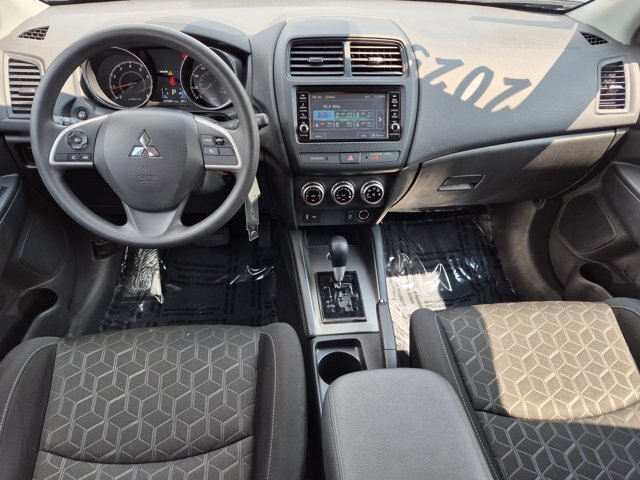 Used 2025 Mitsubishi Outlander Sport ES AWD/4WD image 22